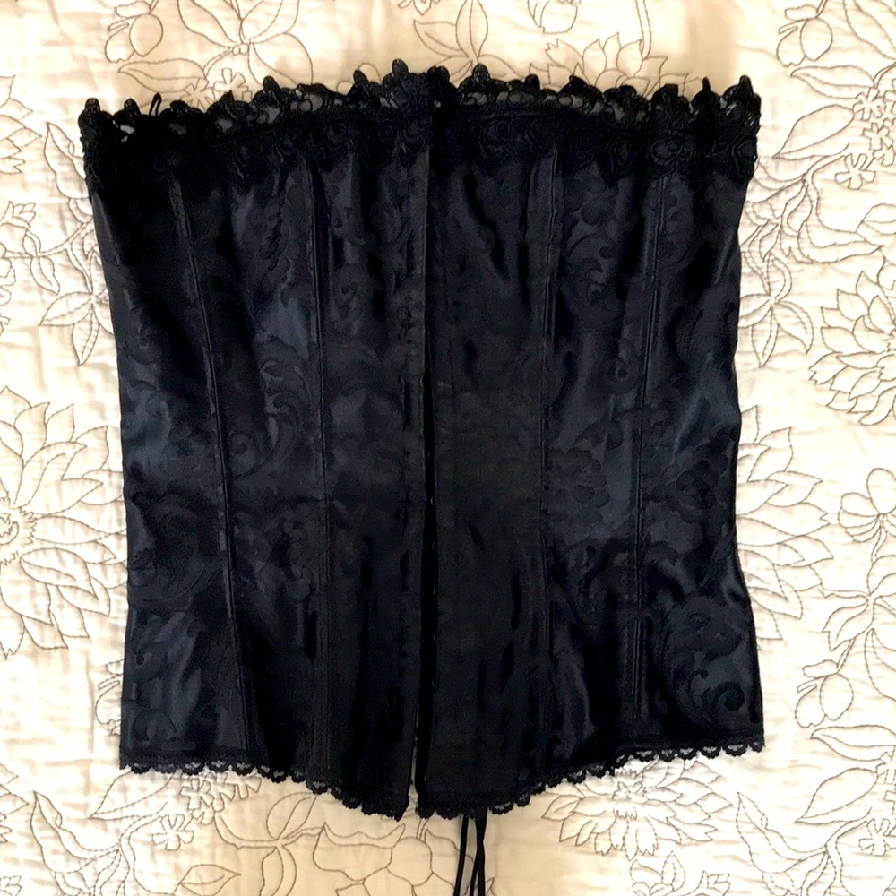 FREDRICK’S OF HOLLYWOOD CORSET